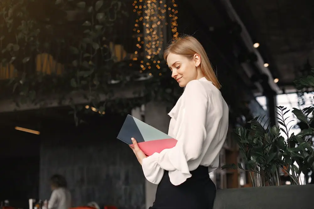 hire-family-office-assistant